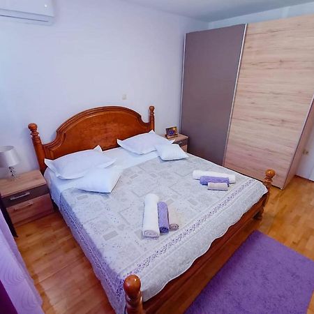 Apartment Glavaric Omiš Esterno foto